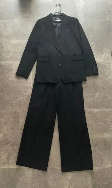 그레이스 콘티넨탈 수트 셋업 블랙 사이즈 38