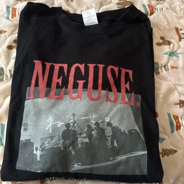 네구세. 롱 T셔츠
