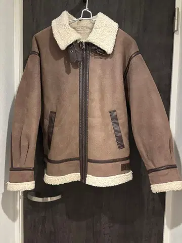 [ EMODA ] 페이크 무스탕 자켓