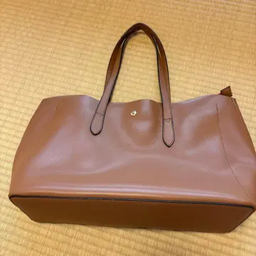 여성용 백 경량 가방 브라운 카멜 토트백