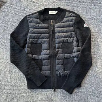 MONCLER 블랙 가디건