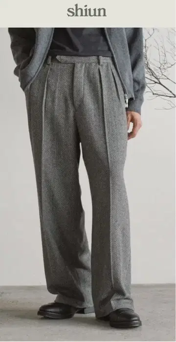 shiun TWEED STRAIGHT TROUSERS [ S 사이즈 ]