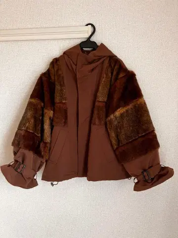 [ 새상품급 ] [ MURUA ] MURUA 후드 부착 자켓