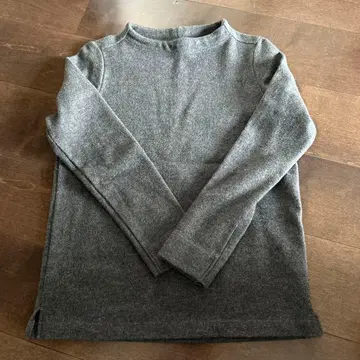 nisica 간지 넥 울 티셔츠