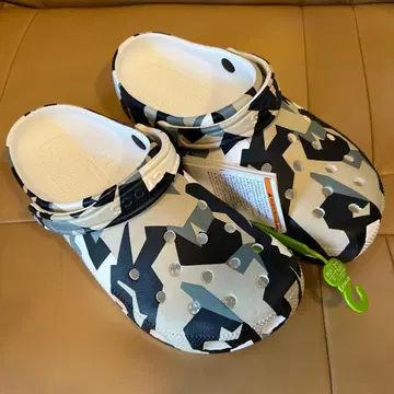 크록스 카모 패턴 지오 카모 클로그 샌들 26cm