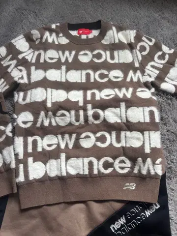 뉴발란스 골프 니트 미사용