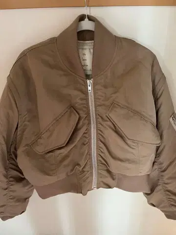 Sea Room Lynn MA-1 자켓 브라운