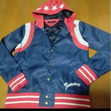 Tommy 후드 부착 자켓 별 패턴