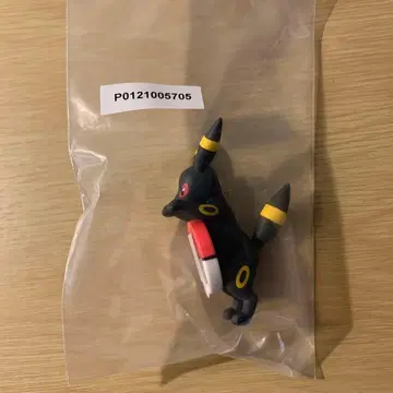 포켓몬 제일복권 f상 길거리 산책 챠라링 프렌즈 블래키