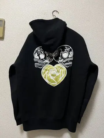 고너 멕시칸 스컬 & 로즈 하트 후드 맨투맨 /XL 블랙 블랙