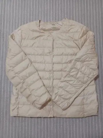 유니클로 울트라 라이트 다운 컴팩트 자켓 베이지 XL 수납 봉투 포함