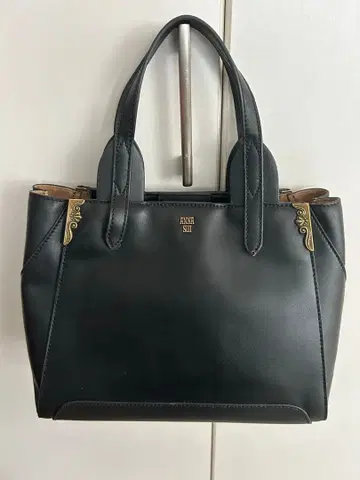 ANNA SUI 블랙 핸드백
