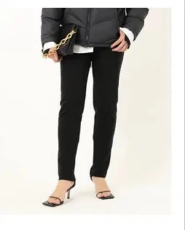 두지엠 클라세 웜 지퍼 레깅스 팬츠