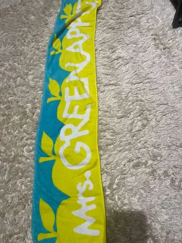 [ 레어 ] Mrs. GREEN APPLE 타월