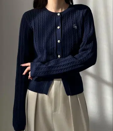 Luere 네이비 리브 긴팔 가디건