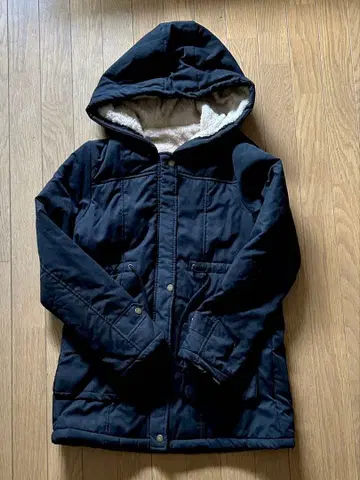 미사용 마운틴 파카 안쪽 보아 M 사이즈