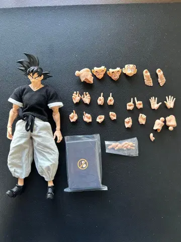 드래곤볼 손오공 피규어 교환용 부품 포함