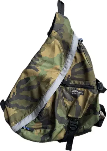 00s 원 숄더 메신저 카모플라쥬 슬링백 Y2K 테크 계열