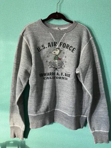 버즈릭슨 스누피 맨투맨 S 사이즈