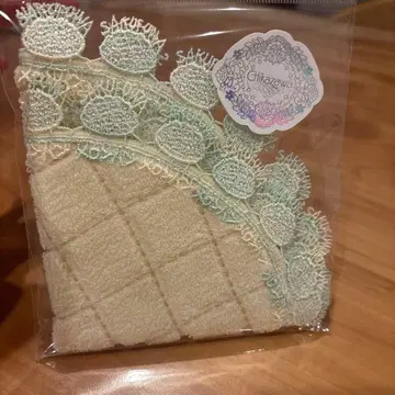 미개봉 긴자와 레이스 멜론빵 크림색