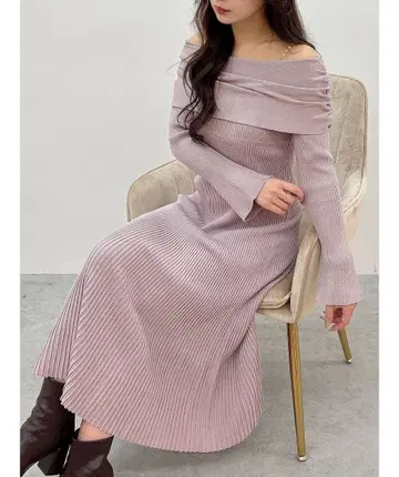 새상품 머큐리 듀오 오프숄더 니트 원피스 핑크