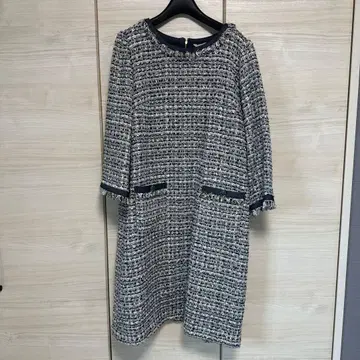 네이비 트위드 7부 소매 무릎 기장 원피스