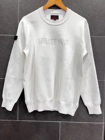 BRIEFING 화이트 스웨터