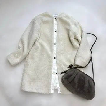 seven days Sandy 아이보리 보아 자켓 긴팔