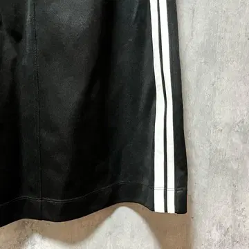 [컨디션 최상] Ray BEAMS 블랙 롱 스커트 사이드 스트라이프 1