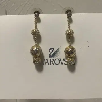 Swarovski 볼 귀걸이 약 4.5cm