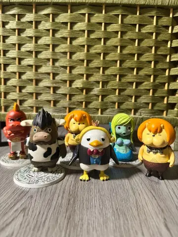 읽고 있어요, 아자젤 씨. 소환 피규어 6개 세트