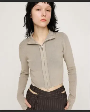 프론트 지퍼 하이넥 리브 상의