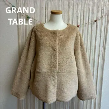 GRAND TABLE 노카라 퍼 자켓