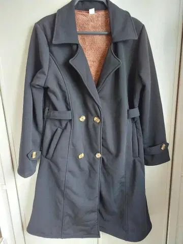 새상품 블랙 더블 브레스트 코트