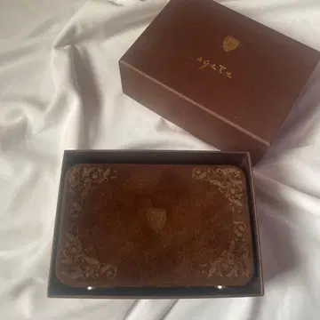 [ 새상품 미사용 ] 아가트 주얼리 케이스 2021년 크리스마스 한정판