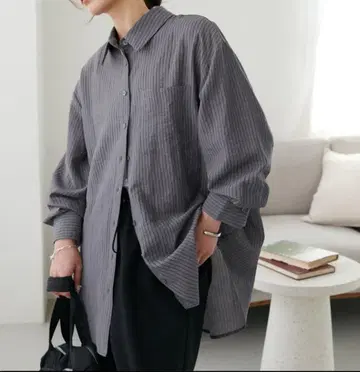 DISCOAT 배색 스트라이프 셔츠