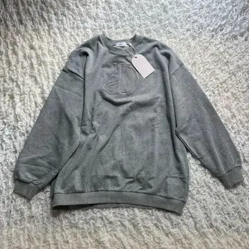 택 포함 다리치 darich 아플리케 D 로고 풀오버 GRY 그레이