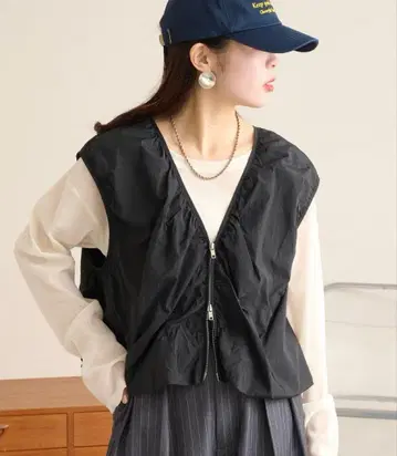 차오패닉 티피 시어 나일론 벌룬 베스트 블랙