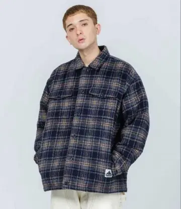 XLARGE 네이비 계열 체크 자켓 L 사이즈