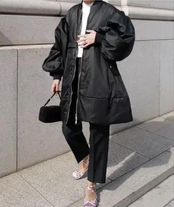 [ machatt ] 새상품급 마차트 탑서모 폼 코트 블랙