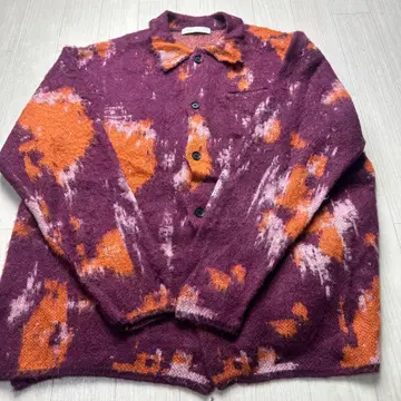 AIVER 아브스트랙트 모헤어 니트 셔츠