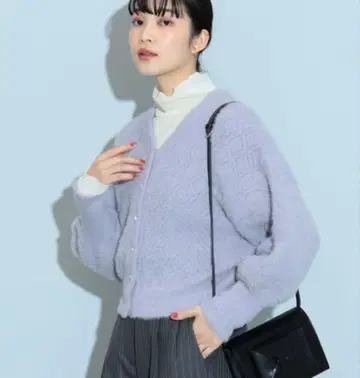 택 포함 BEAMS 빔즈 마름모 자카드 페더 가디건