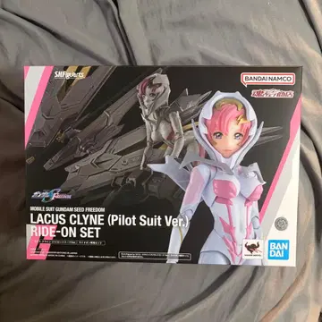 S.H.Figuarts 라크스 클라인 (파이롯트 수트 Ver.)