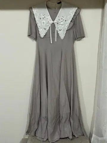 AnMILLE 그레이 플레어 원피스 레이스 옷깃