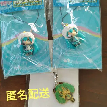 레어품!! 하츠네 미쿠 피규어 스트랩 참 세트