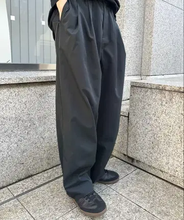 selectmoca by son 턱 벌룬 와이드 팬츠
