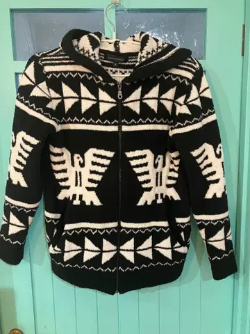 후드 부착 지퍼 후드티 M 사이즈