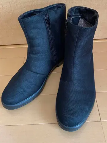 GORE-TEX 블랙 숏부츠 23.5cm EEE 일본제