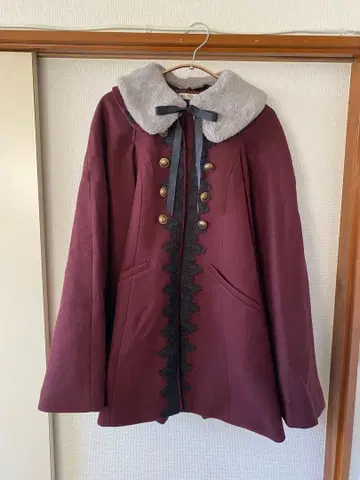 엑시즈팜 클래식 케이프 코트 와인 판초 와인