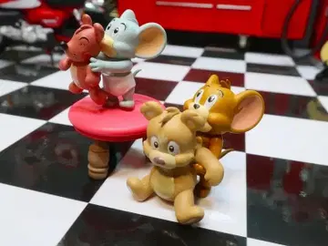 톰과 제리 제리와 타피 봉제 인형을 안고 있는 Ver. 큐트